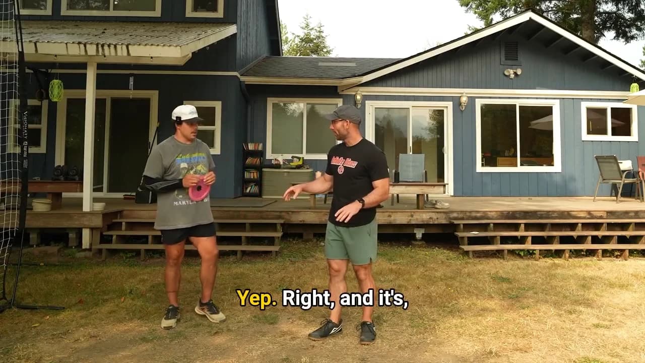 Disc-golf lesson with automatic captions and the current spoken word highlighted yellow